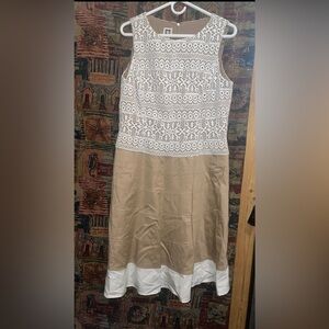 Ladies Anne Klein sleeveless dress size 12